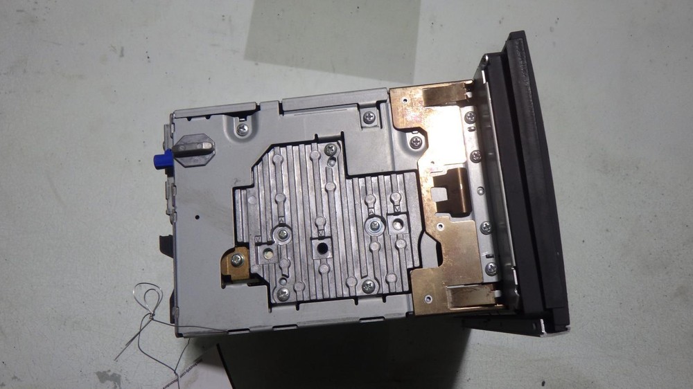 07 AUDI A4 Info Screen 8E0035192J