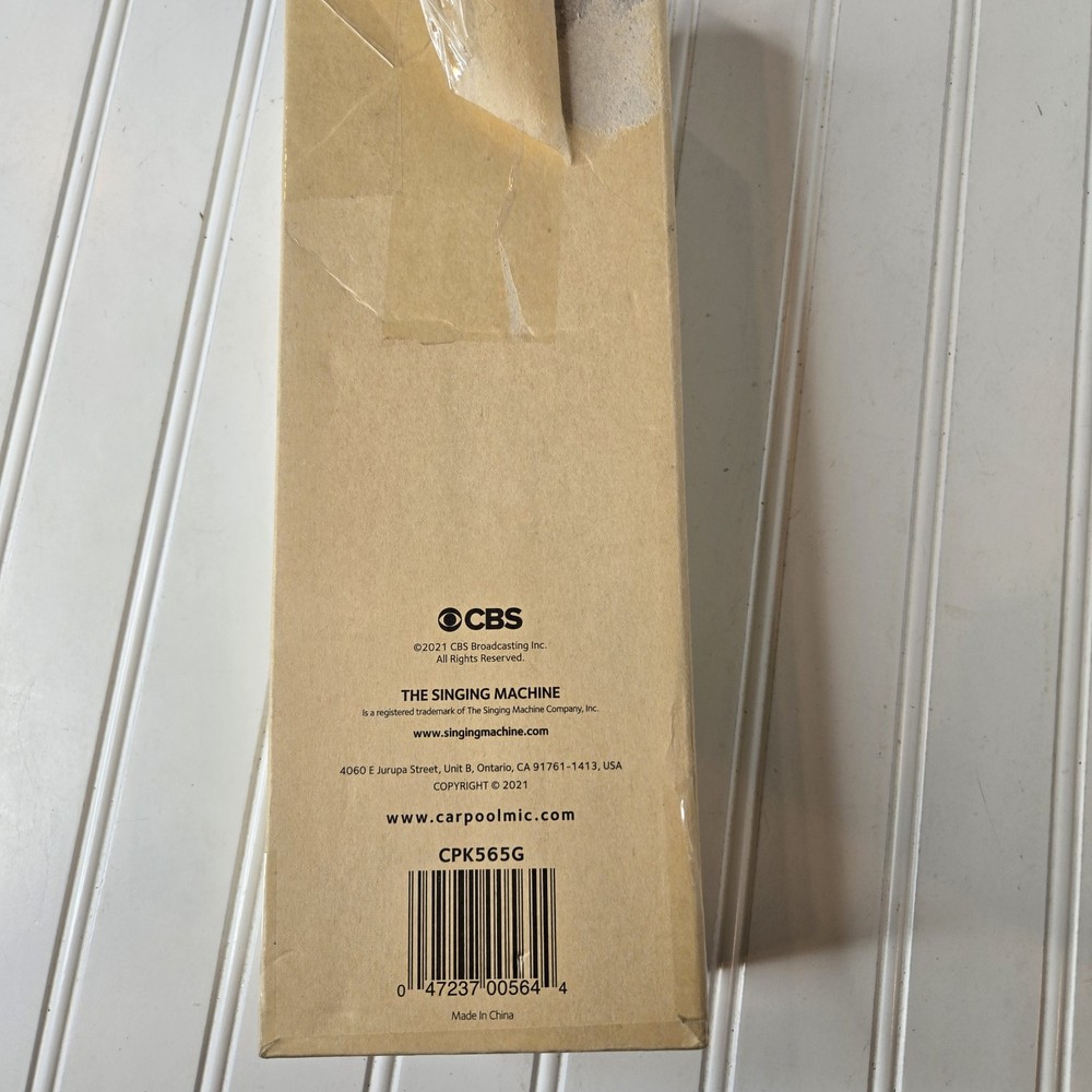 Singing Machine Karaoke Mic 2.0 Wireless & Bluetooth Microphone- Black/Gold