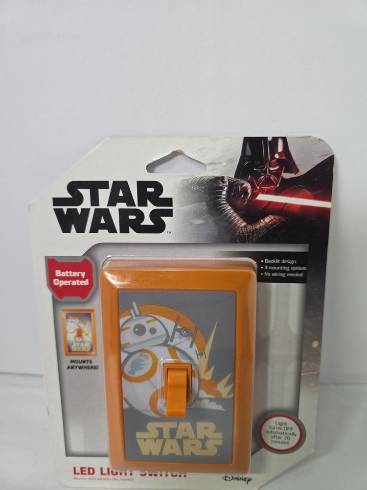 Star Wars Switch LED Night Light, Manual On / Off Switch (New)