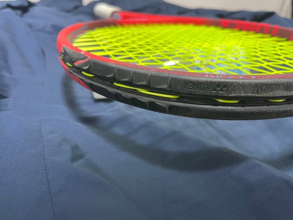 Yonex Vcore 100 G2 Yonex Vcore 2021