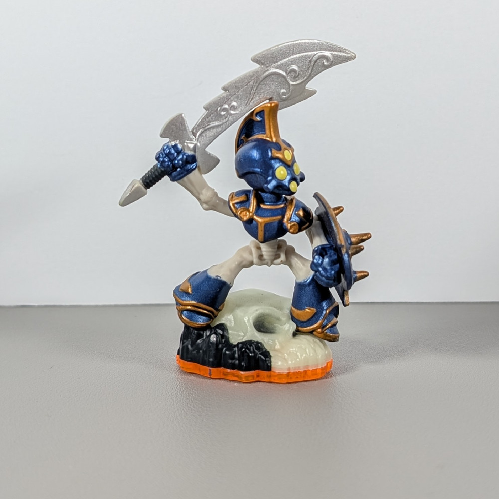 Skylanders Giants Figure – Chop Chop (Orange Base)