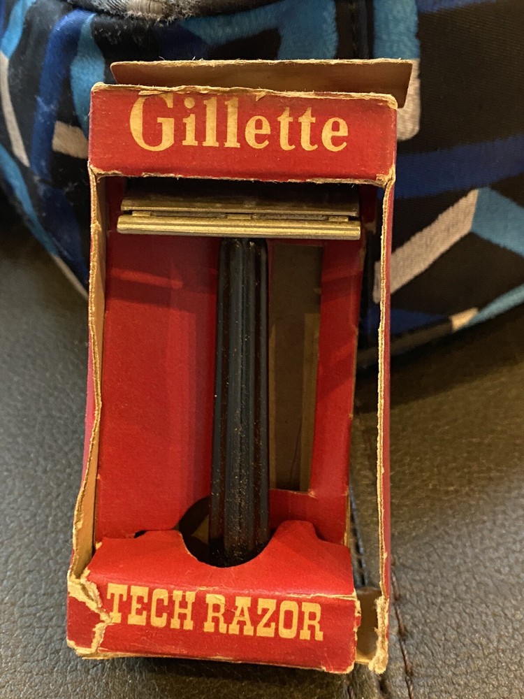 Vintage Gillette Tech Razor in Box 1950's