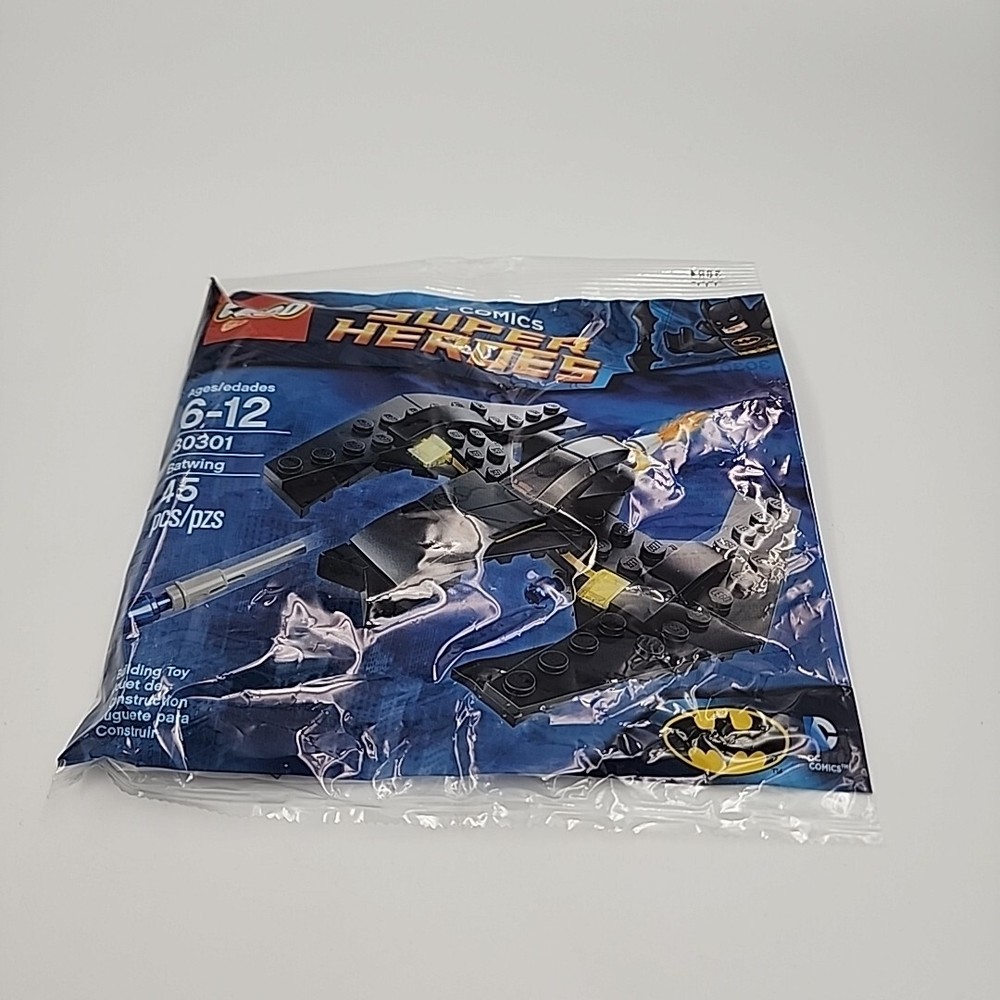LEGO DC Comics Super Heroes Batman Batwing Polybag 30301 Retired