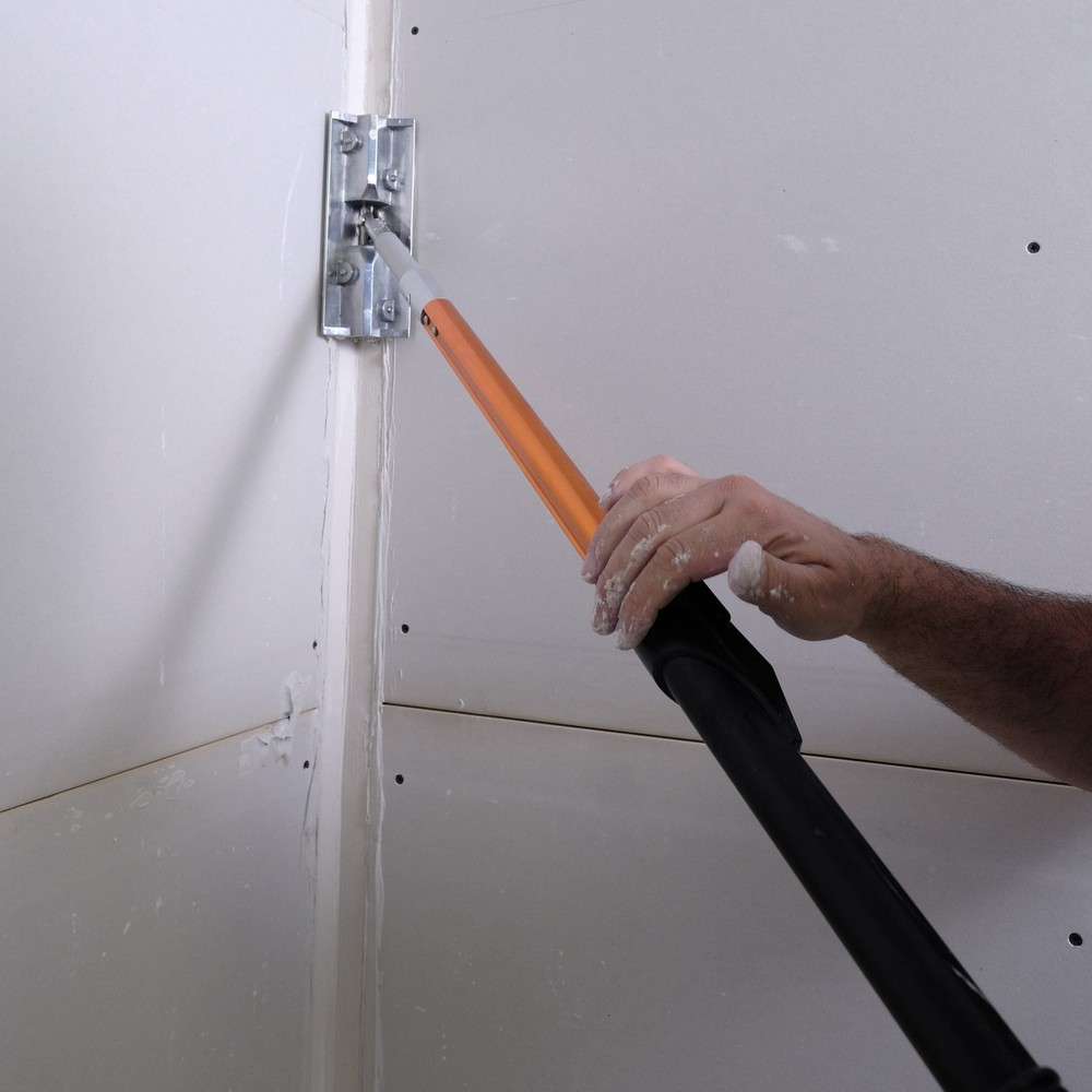 Drywall Master Inside Corner Roller