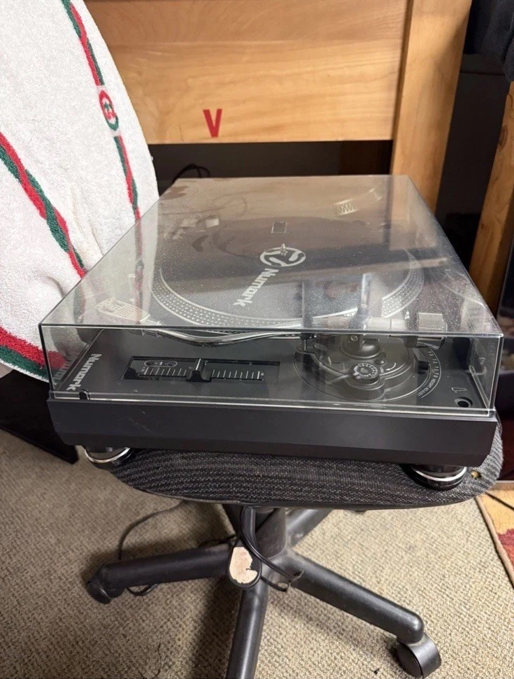 Numark TT250USB Turntable UNTESTED AS IS