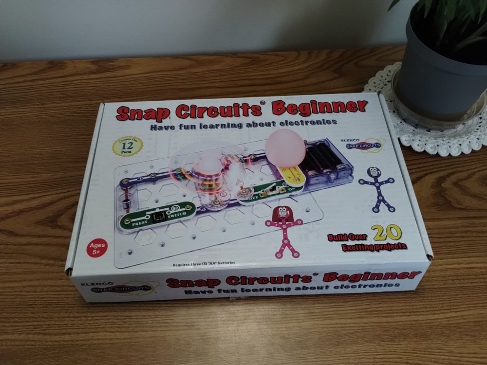Elenco SCB-20 Snap Circuits Beginner Electronics Kit