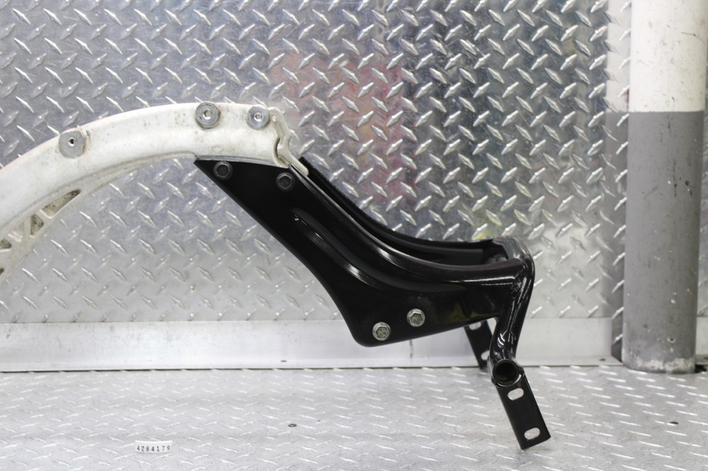 2014 INDIAN CHIEFTAIN REAR SUBFRAME 1019138 1019383-329