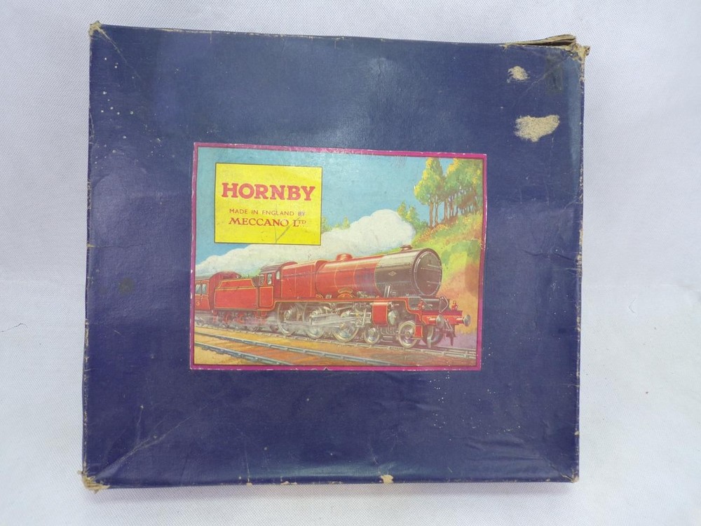 Boxed Hornby M1 Passenger Set Pullman carriages O gauge