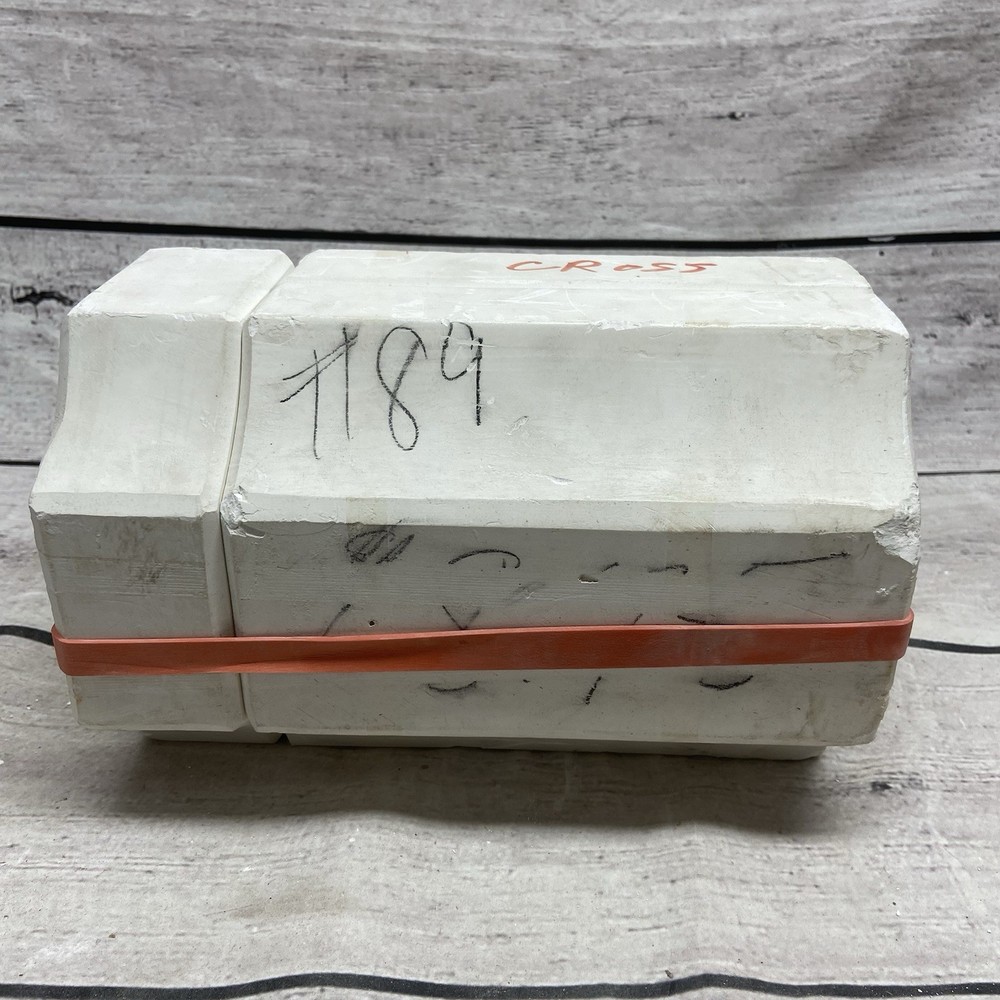 Ceramic Mold Cross On Egg D-89