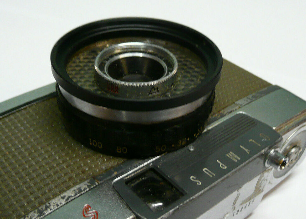 Olympus PEN EE EES EE2 EE3 EES-2 43.5mm to 46mm Filter Step Up Ring & Lens Cap