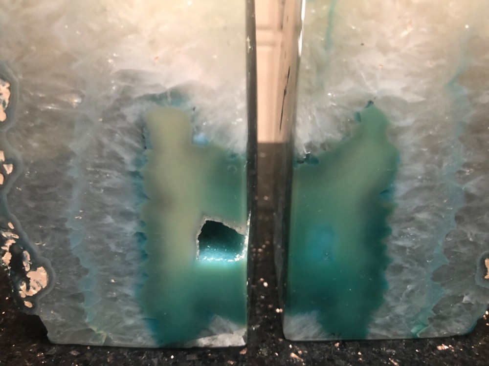 stone agitate aqua green color book side holders
