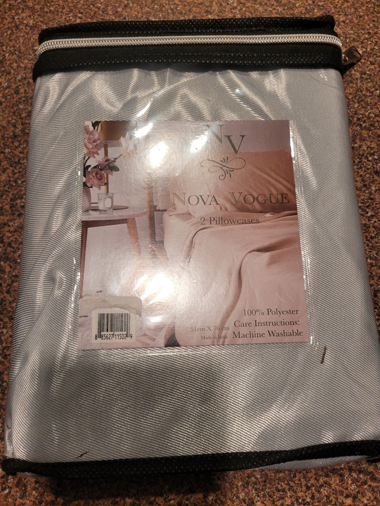 2 pcs standard sateen pillowcase by Nova Vogue (New)