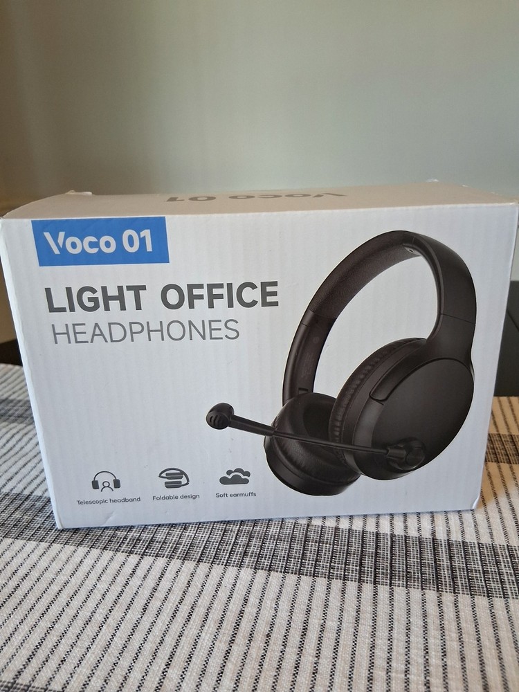 Wireless Headset with Mic for  up to 40H Talk Time, Over-ear Foldable Bluetooth