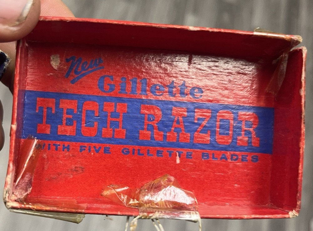 Vintage Gold Gillette Tech Razor With Box