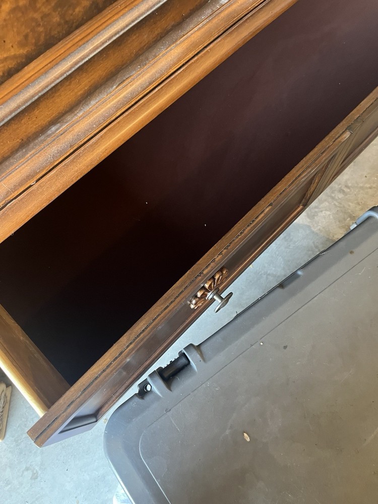 Armoire