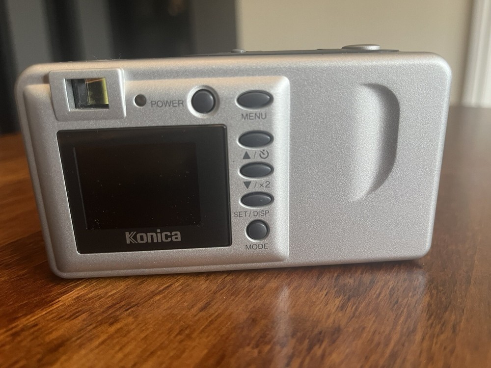 Konica KD-100 1.3MP Compact Digital Camera Silver Fully Tested VGC + Case