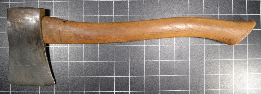 KEEN KUTTER - 2 1/2# - SINGLE BIT CAMP AXE - ALL ORIGINAL