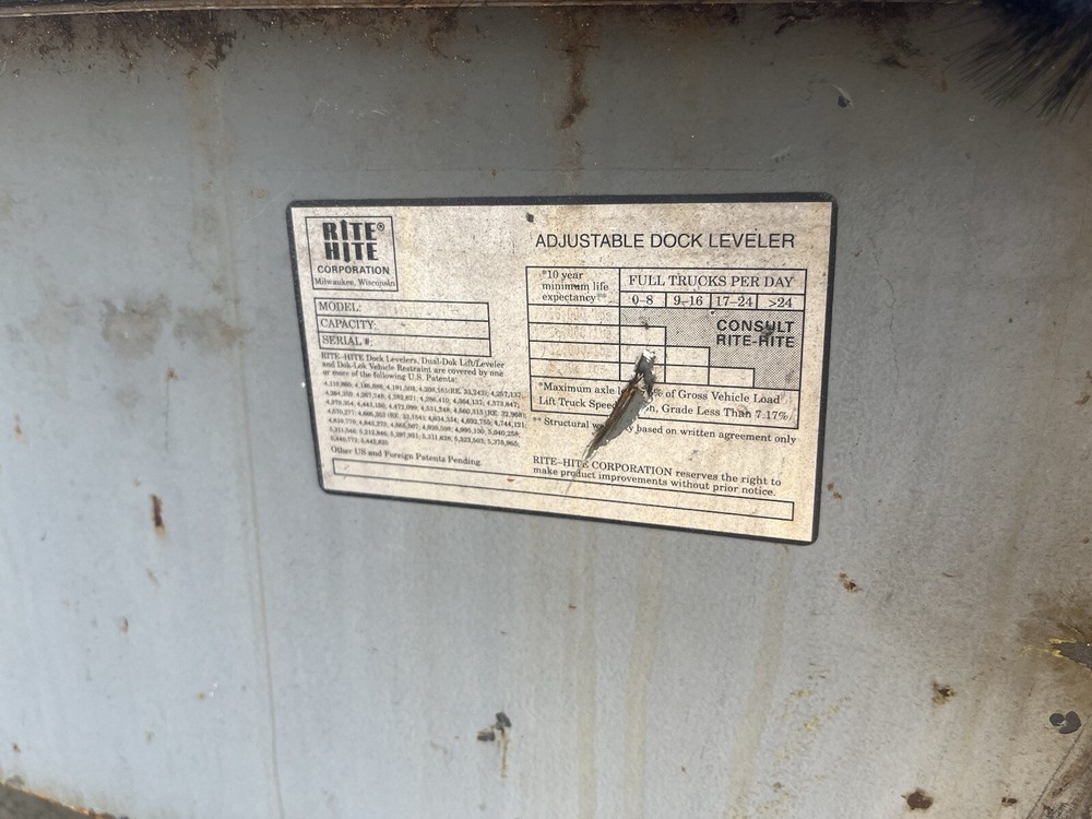 Rite Hite DOCK LEVELER Loading dock plate, ramp