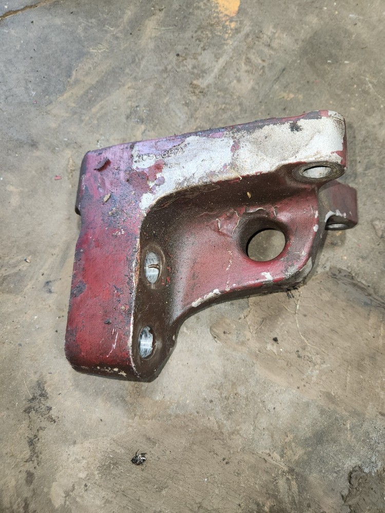 Mack MP8 Engine Mount - Used | P/N 20908871