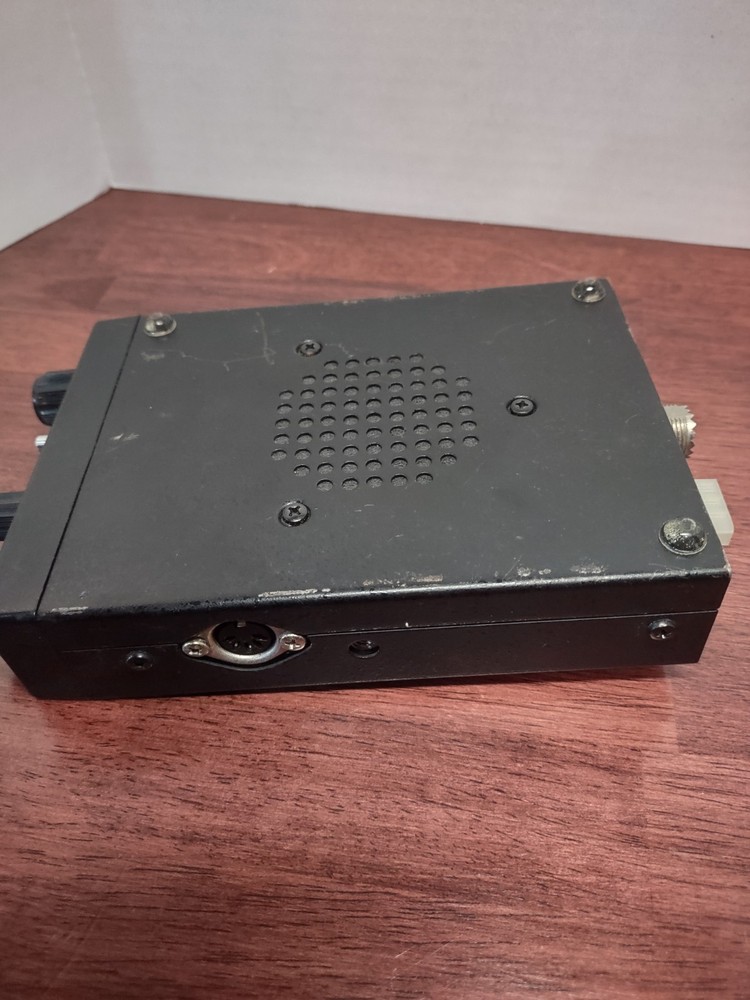 Colt 355 CB Radio