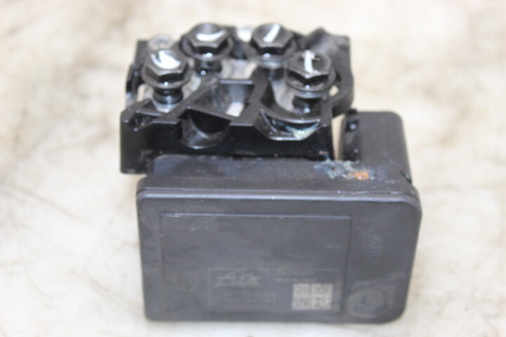 20 TRIUMPH 1050 SPEED TRIPLE RS ABS ABS PUMP UNIT MODULE