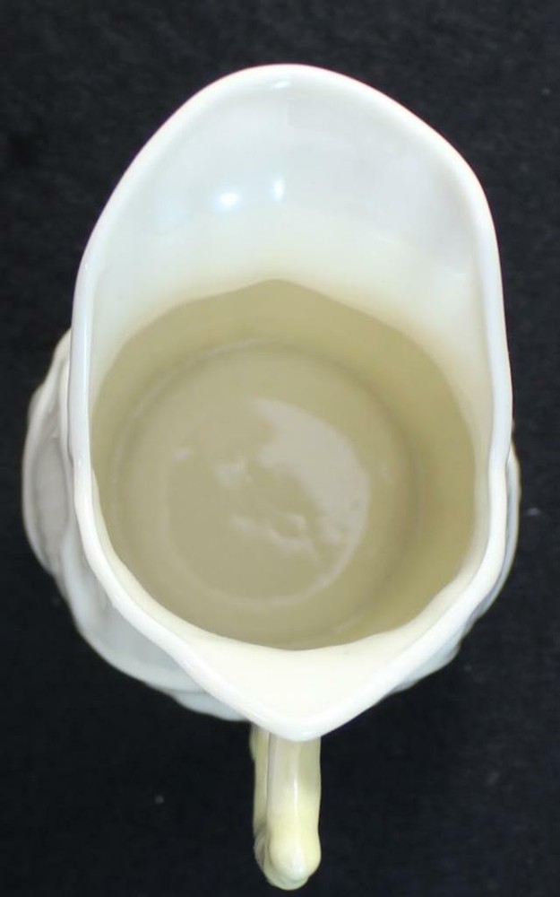 Belleek LILY WHITE Creamer Yellow Handle GREAT CONDITION