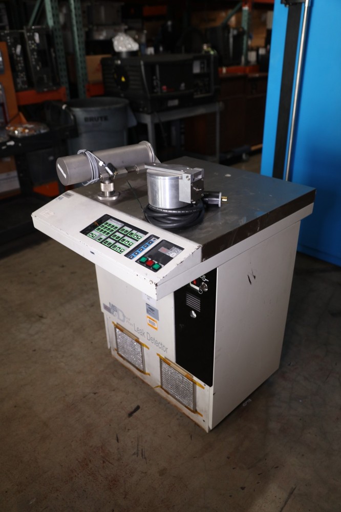 Veeco / Vacuum Instruments Corp MS50 Leak Detector As Is