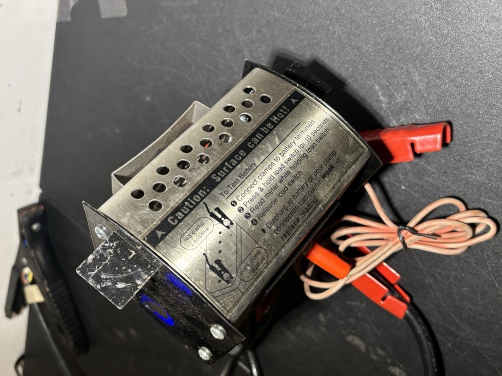 Mac Tools 130 Amp Digital Battery Load Switch Tester BT7400A