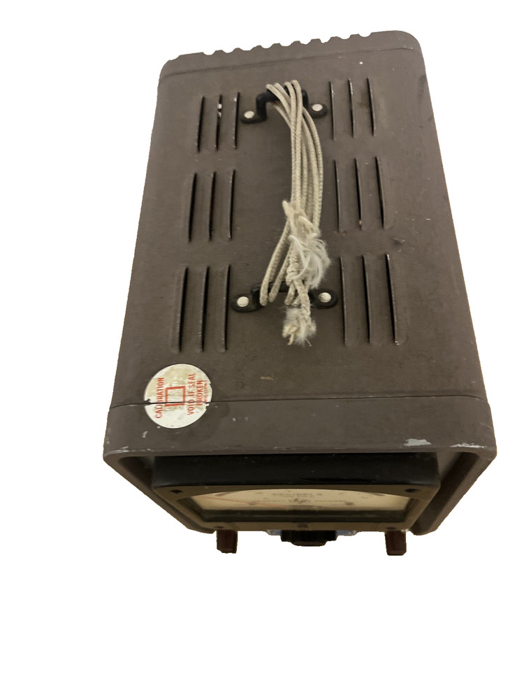 Vintage 1950's Hewlett Packard Vacuum Tool Volt Meter 400H