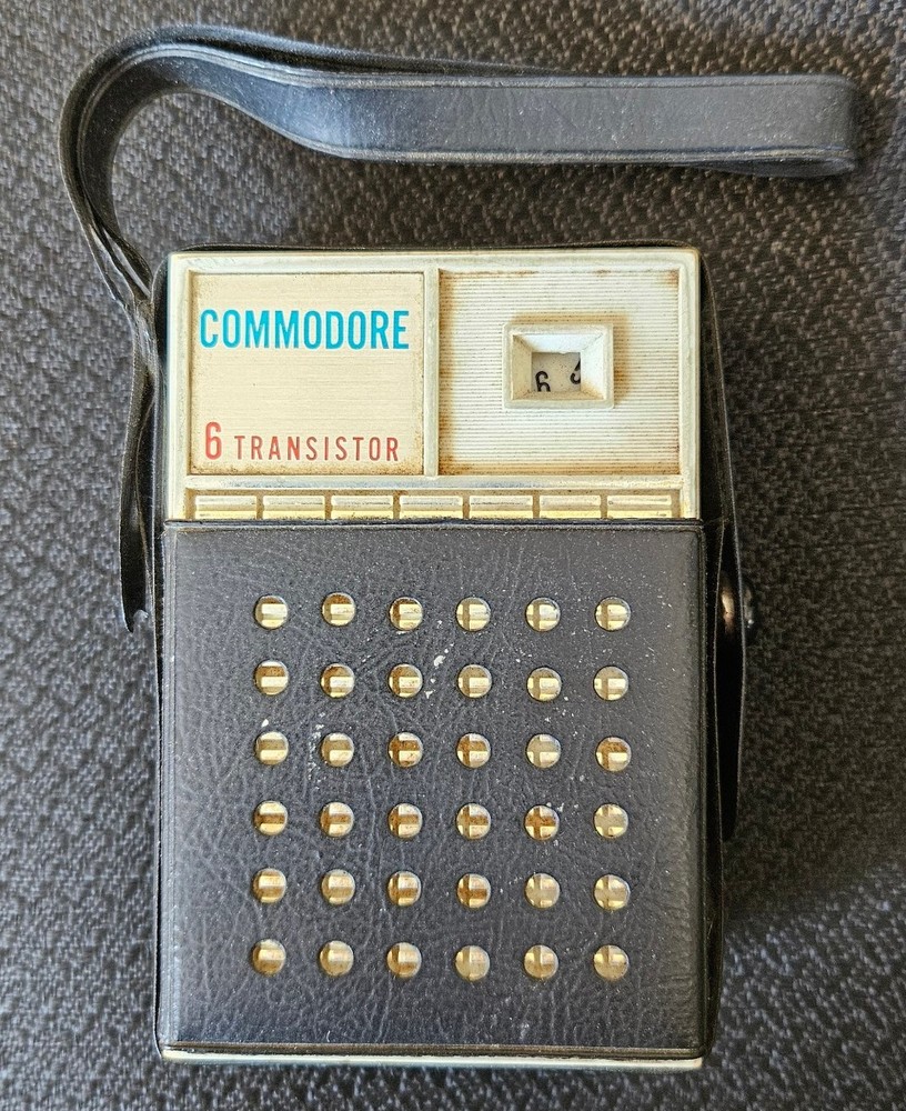 Vtg Commodore 6 Transistor Radio W/ Case WORKS