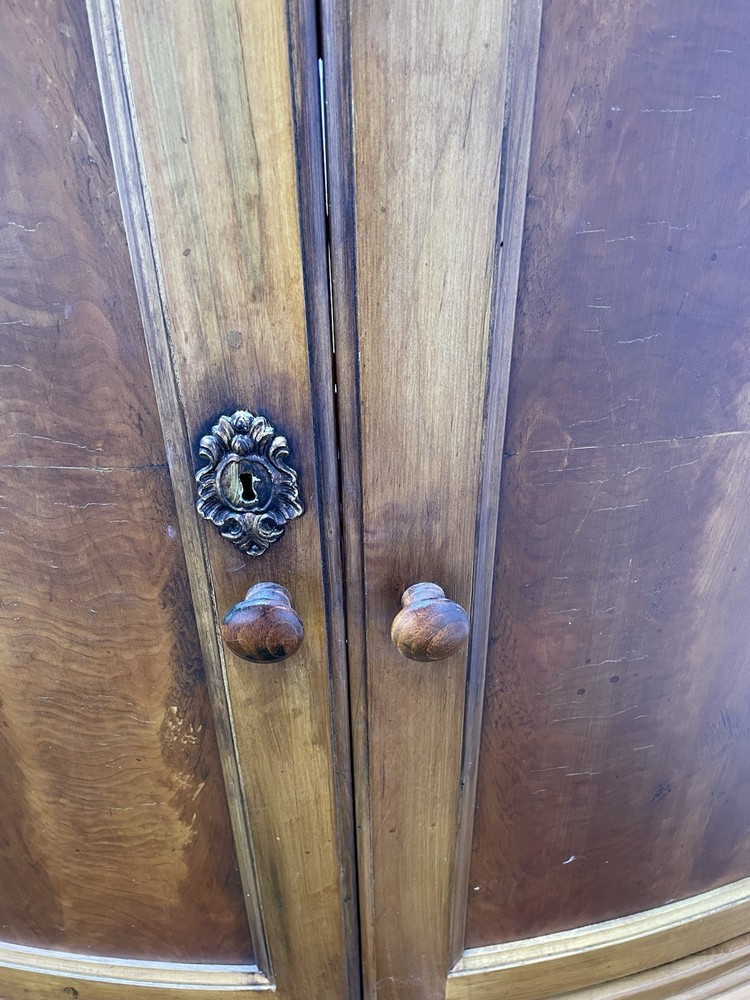 Armoire Romweber Jim Peed