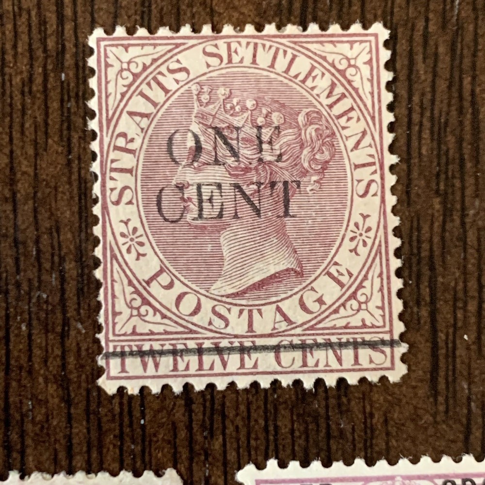 STRAITS SETTLEMENT STAMP LOT TOP 2 STAMPS HAVE BROKEN "O" ERRORS, MINT RED CROSS