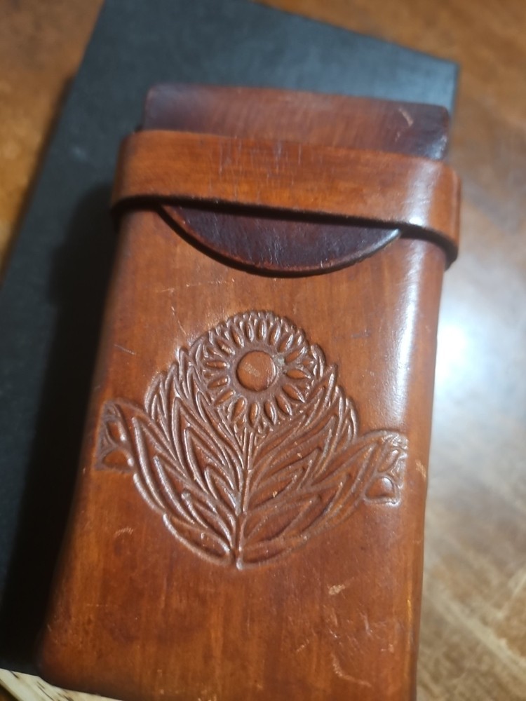 Tooled leather Cigarette case With Lighter Sleeve Vintage
