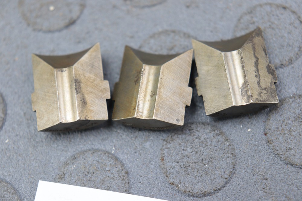 HARDINGE ( 3/8'' ) S-10 COLLET PADS SMOOTH LOC5639