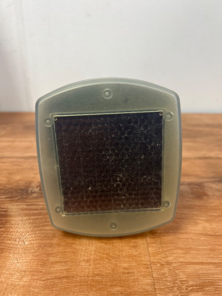 One Stop Gardens Solar Mole Gopher Rodent Chaser with Original Box