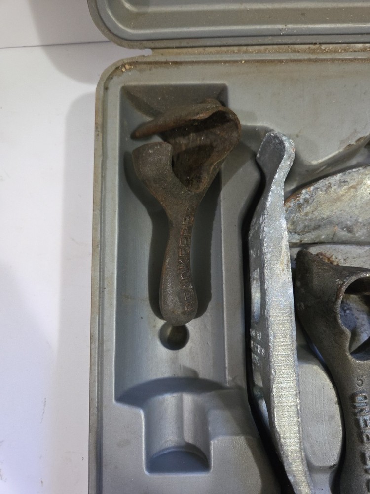 Gaither's Super Tools The Do-It-Yourself Tire Tool