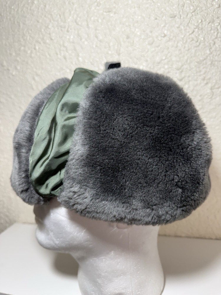 Helmet Flyer’s Winter Ski & Snow Light Olive Lining Hat Medium EUC