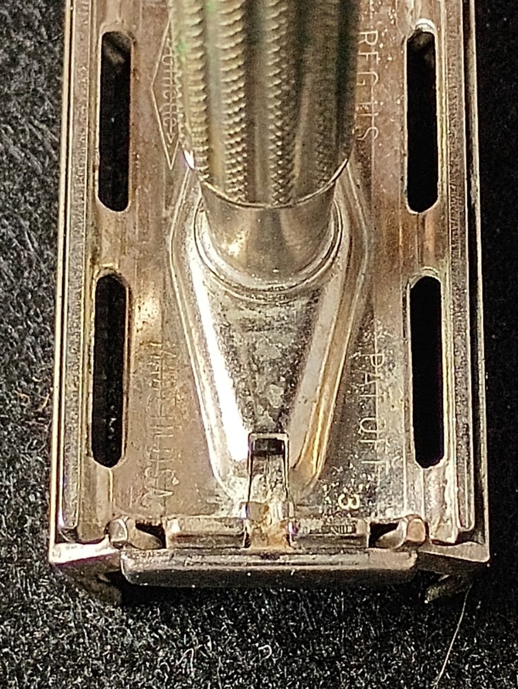 Vintage Gillette D3 Super Speed Razor