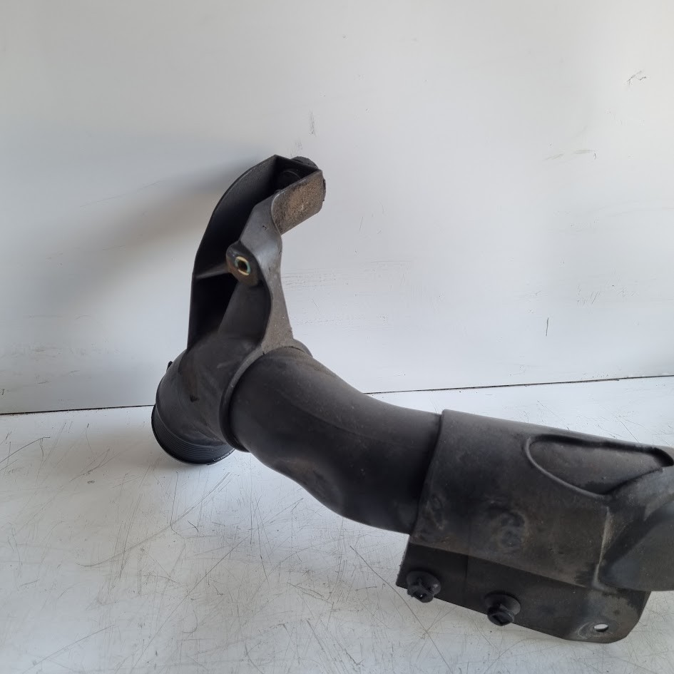 Volkswagen Golf SCIROCCO 2.0 TDI Engine Intercooler Pipe 5N0145840F