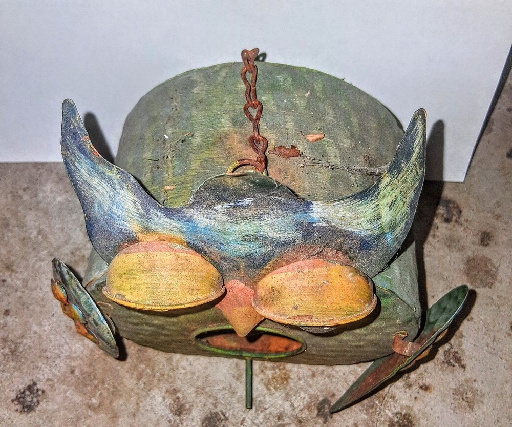 Metal Birdhouse