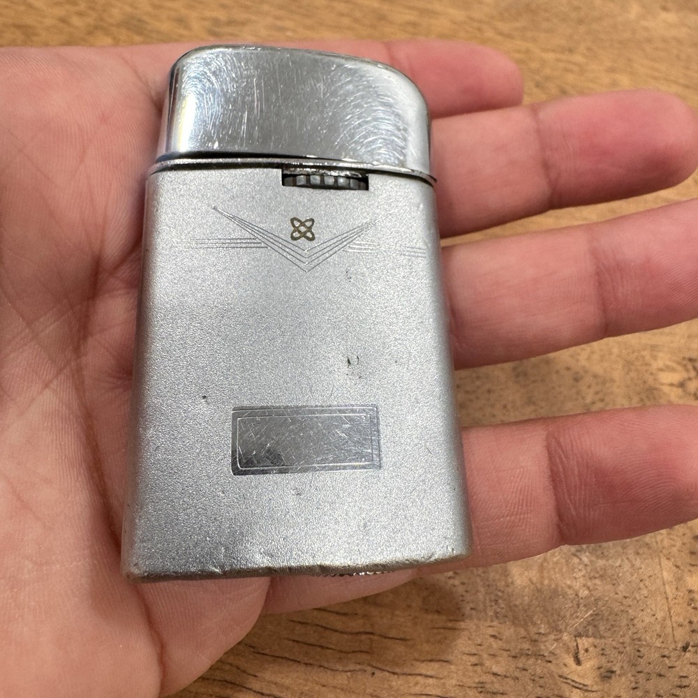 Vintage Ronson Cigarette Lighter Silver Atomic Midcentury Modern