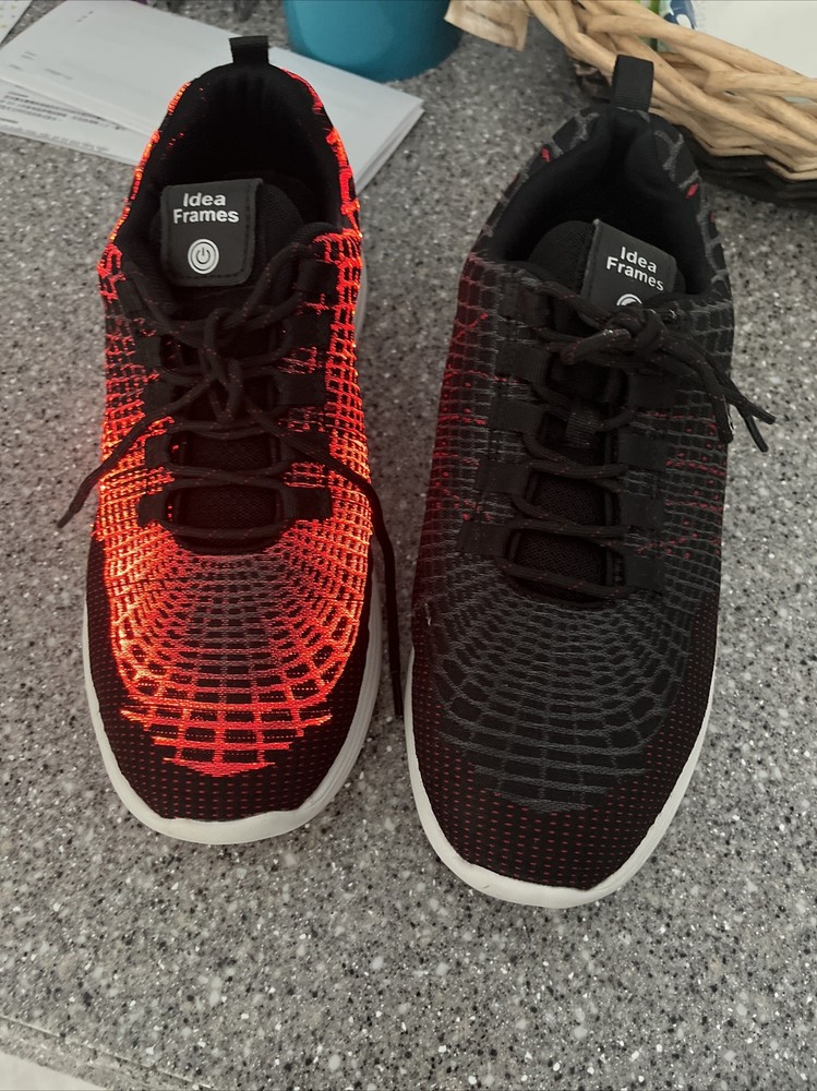 Idea Frames Light Up Shoe No Charger