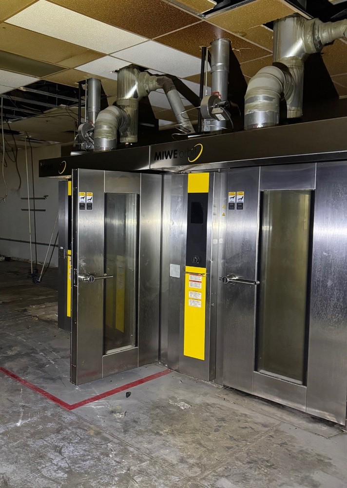 (3) 2022 MIWE Orbit Gas Roll-in Ovens