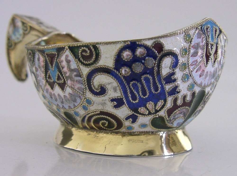 BEAUTIFUL RUSSIAN 84 SOLID SILVER GILT ENAMEL KOVSH CUP