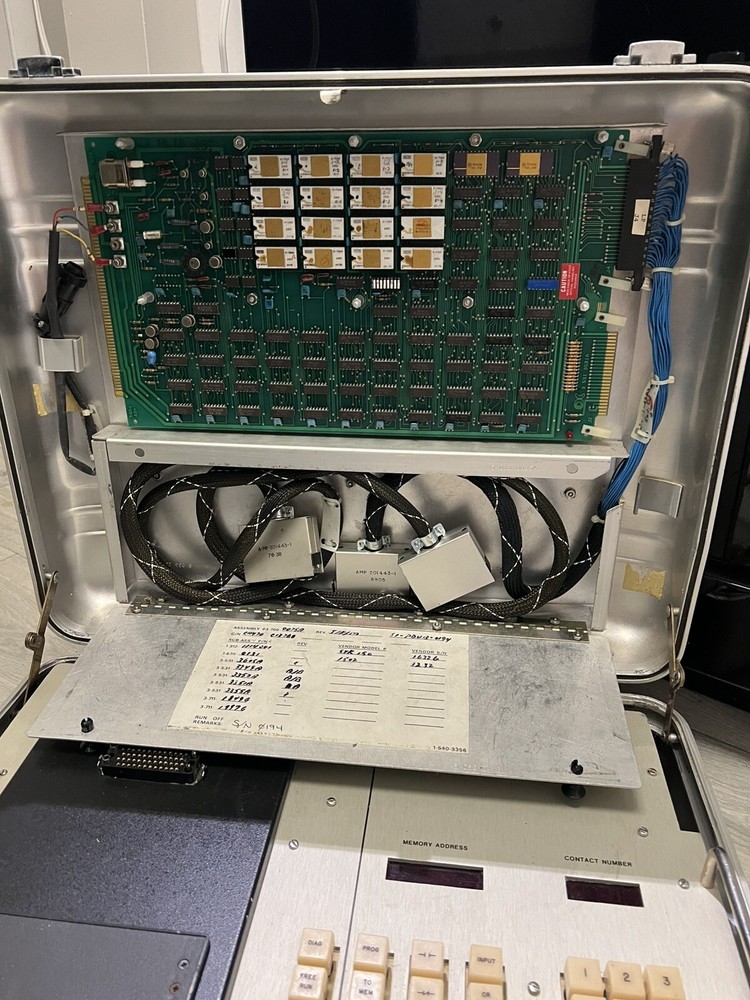 Cincinnati Milacron Programer 3-700-0075a