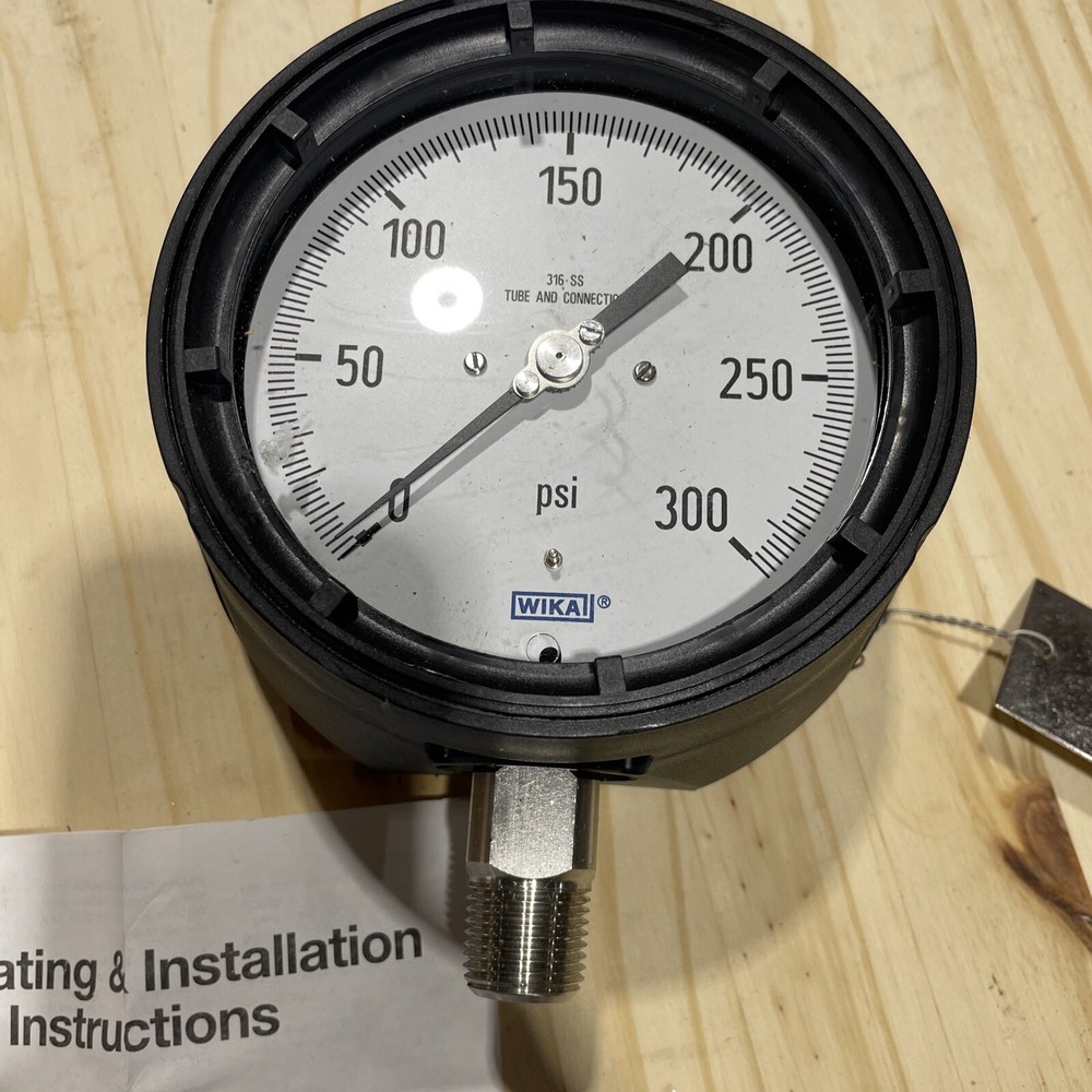 wika Pi-6738 300 Psi 4.5"x6" Solid Front Type 2xx.34 ***FREE SHIPPING***