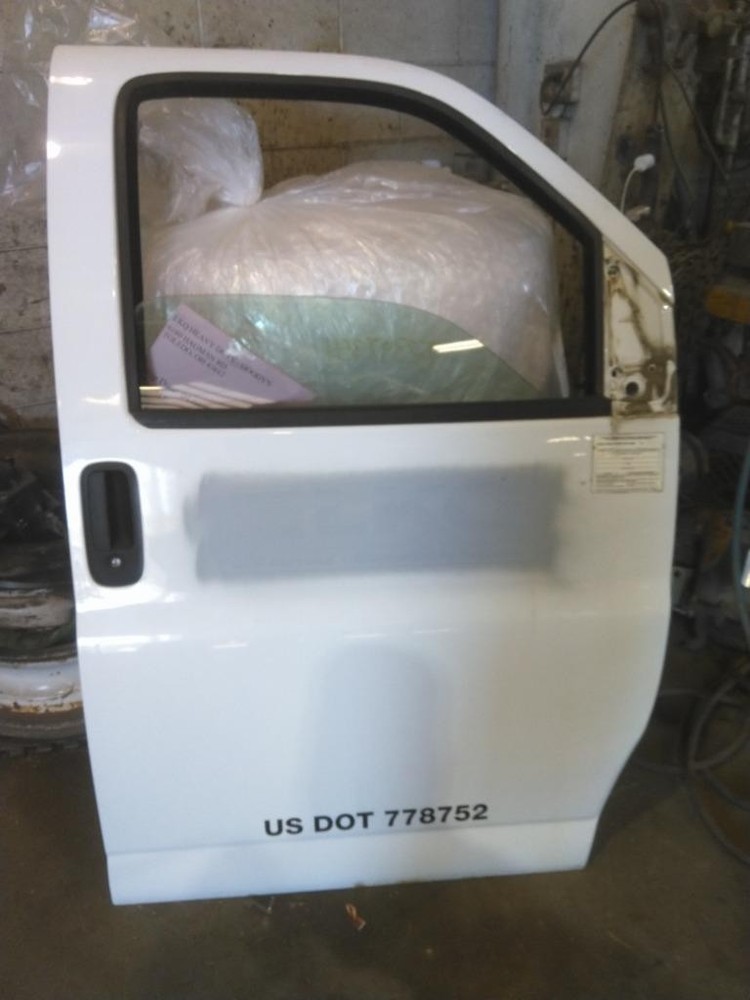 For 2016 CHEVROLET EXPRESS 2500 DOOR ASSEMBLY Right , OH