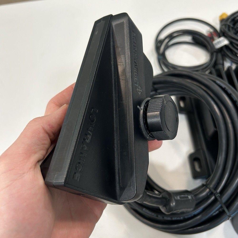Lowrance Active Target 1 Sonar System Black Box And Transducer