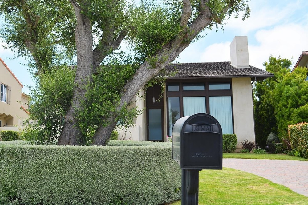 JUMBO POST MOUNT MAILBOX Galvanized Steel Extra Large Rural Mail Box