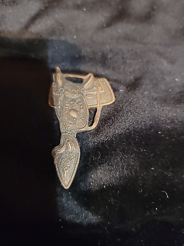 Pendleton Roundup Watch Fob 2 1/2 Marked On Back.